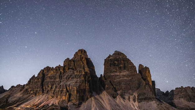 Tre Cime di Lavaredo bei Nacht in den Dolomiten, Italien