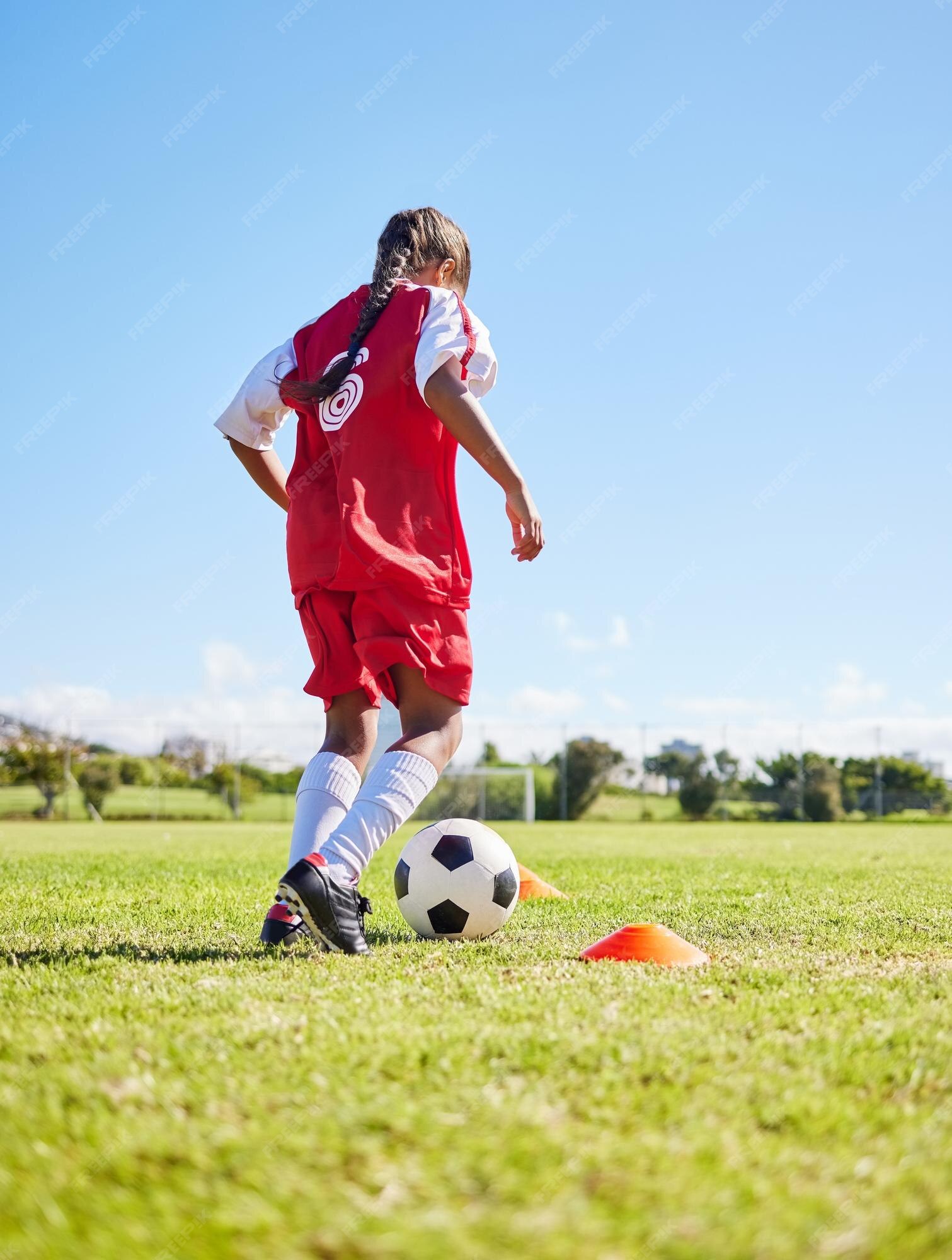 Banco de imagens : Esportes, time esportivo, jogo de bola, jogador de  futebol, Local de esporte, equipamentos esportivos, torneio, equipe, bola  de futebol, progressivo, Evento de competição, Jogos, grama, Futebol  feminino, campeonato