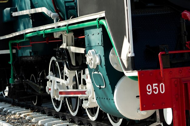 Foto tren en vías de ferrocarril