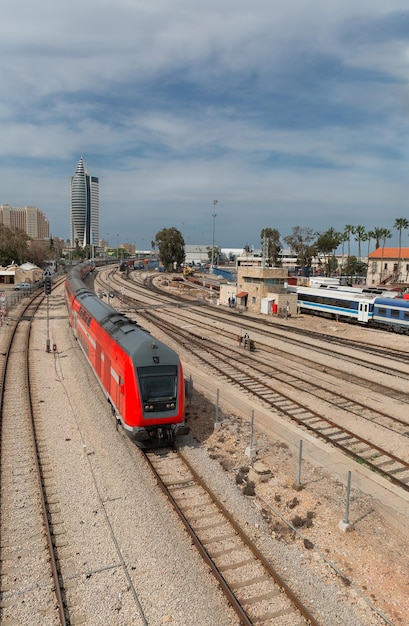 Trens ferroviários intermunicipais para passageiros