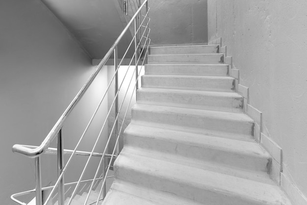 Treppe am Eingang des Hauses Gebäudeelement des Gebäudes