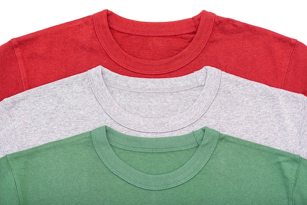 Tres camisetas de color, rojo, gris, camiseta verde, diseño, vista superior