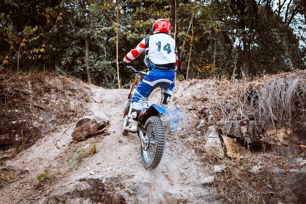 Trials motocicleta enquanto competição