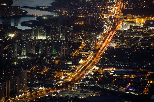 Trilha visual da pedra gavea no rio de janeiro