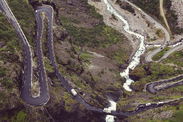 Trollstigen, Trolls Fußweg, Serpentinenbergstraße in Norwegen