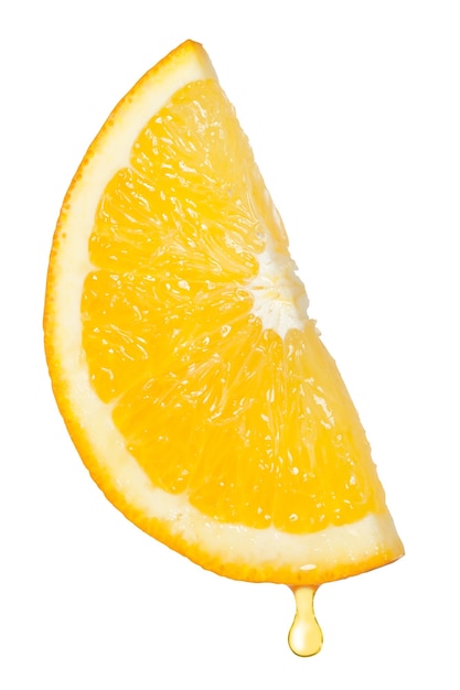 Tropfen Saft orange auf weißem Hintergrund