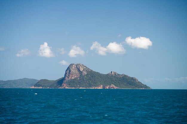 Tropische Inseln und Superyachten in Queensland, Australien