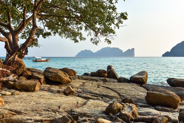 Tropischer Paradiesstrand Thailand-Meerblicklagune