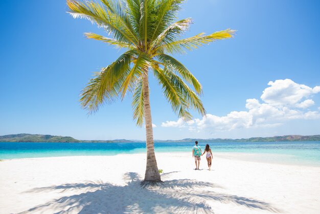 Tropischer Strand in Coron, Philippinen