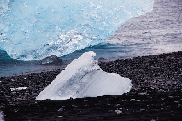 Foto un trozo de hielo