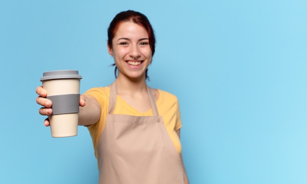 Tty Frau mit einem Kaffee zum Mitnehmen