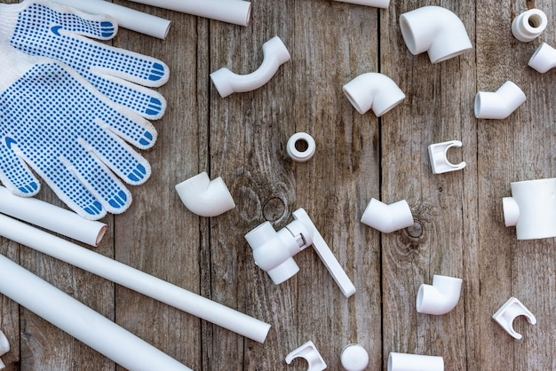 Tuberías de plástico para el sistema de agua.