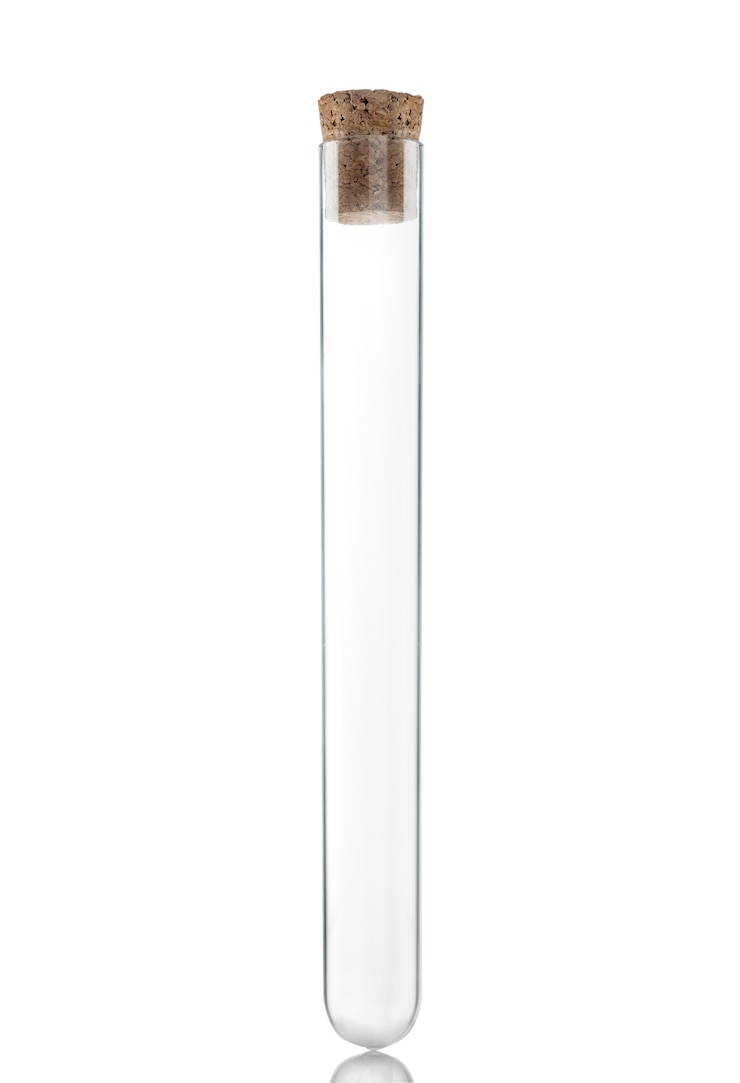 Foto tubo de ensaio em branco isolado