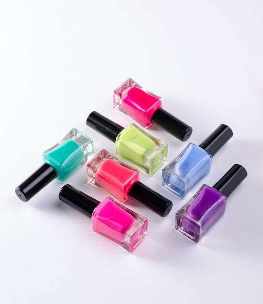 Tubos de esmalte de uñas