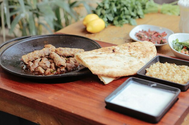 Türkischer und arabischer traditioneller Ramadan-Kebab