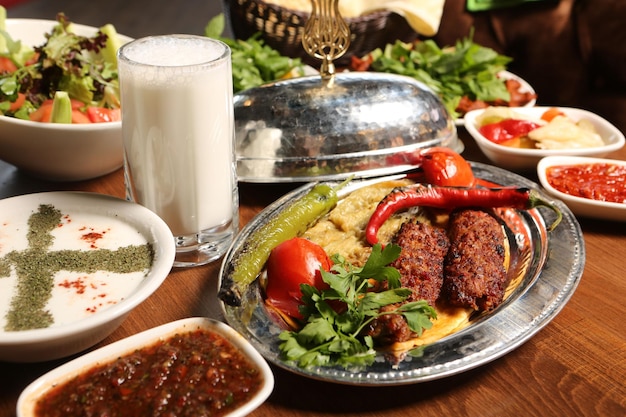 Türkischer und arabischer traditioneller Ramadan-Kebab