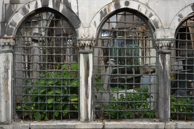 Foto tumba antiga e histórica em istambul