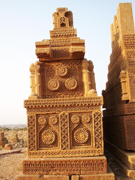 Foto las tumbas de chaukundi en karachi, pakistán