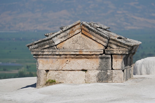 Túmulo na cidade antiga de Hierapolis Pamukkale Denizli Turkiye