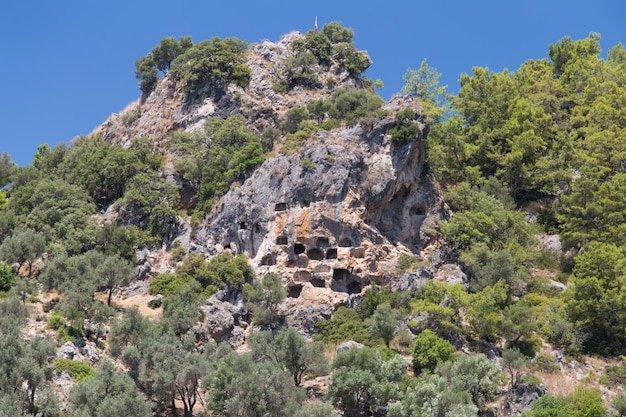 túmulos de pedra