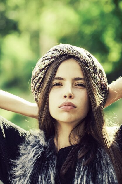 Turbante de lentejuelas de mujer de moda