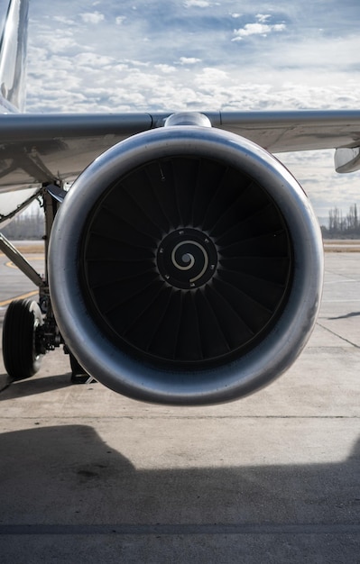 Turbina de avión con vista frontal