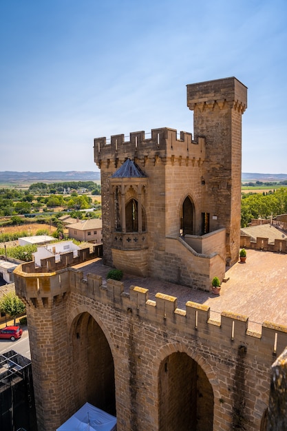 Turismo rural em vila medieval e em seu belo castelo