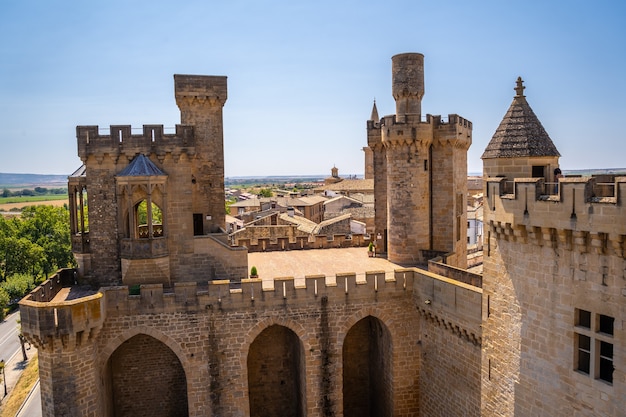 Turismo rural em vila medieval e em seu belo castelo