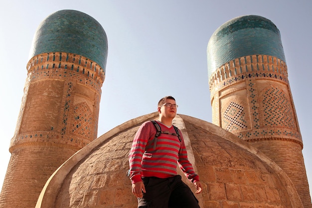 Turista no Uzbequistão Bukhara