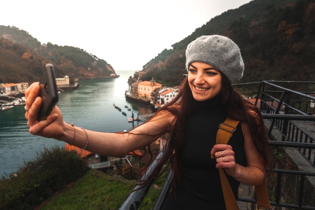 Turista tirando uma selfie