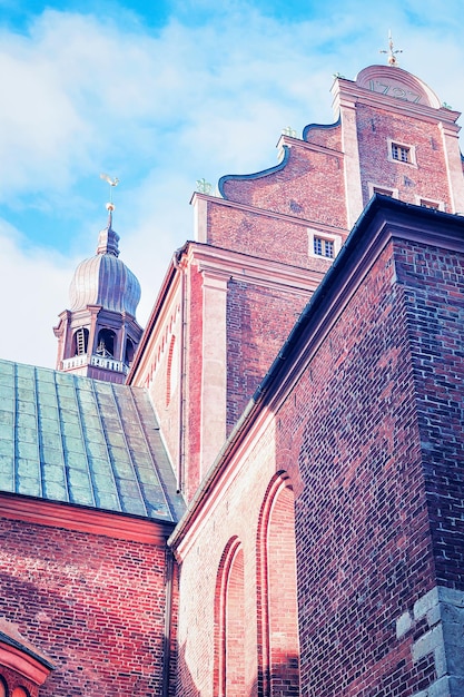 Turm des Doms in der Altstadt von Riga