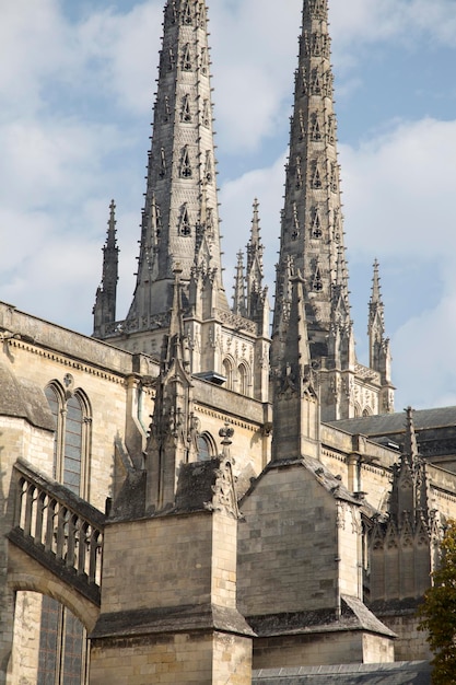 Turmspitze an der Domkirche, Bordeaux, Frankreich