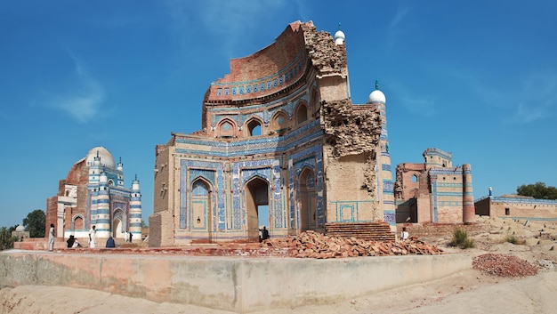 Uch Sharif Ruínas de mausoleus antigos de séculos perto de Bahawalpur, Paquistão