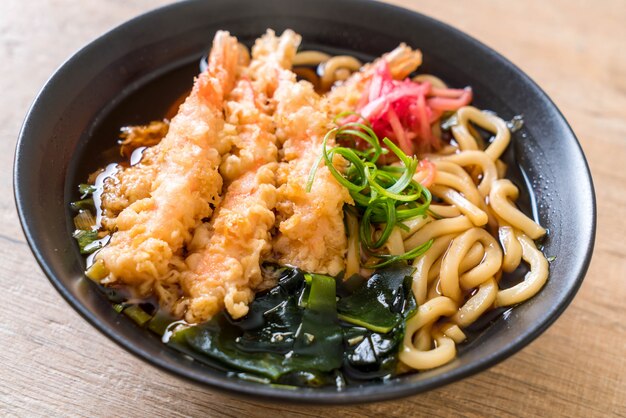 Udon Ramen Nudeln mit Garnelen Tempura