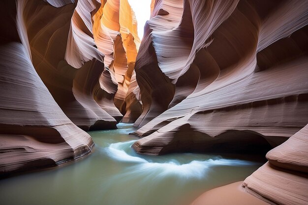 Foto um desfiladeiro fora da página do arizona belas cores e arenito causadas por eons de vento e água erosão página do arizona estados unidos da américa