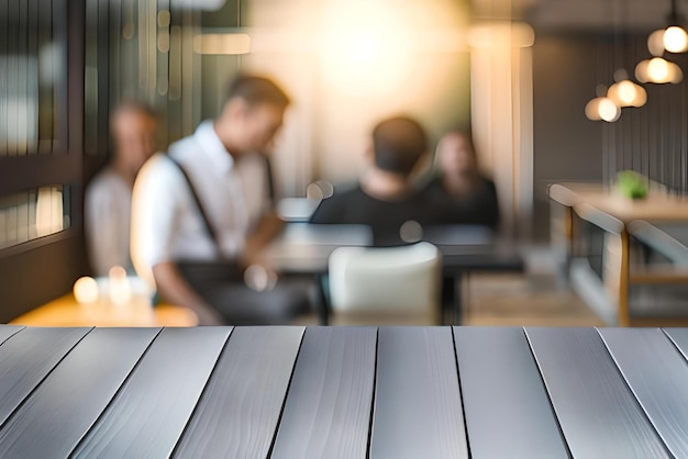 um grupo de pessoas sentadas em uma mesa com um homem sentado atrás delas.