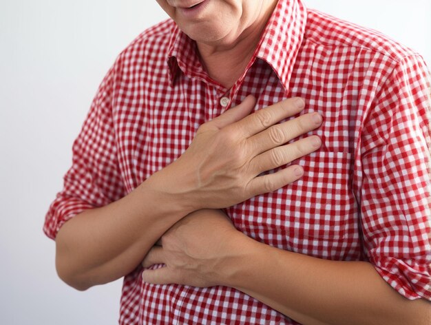 Foto um homem com dor de cabeça