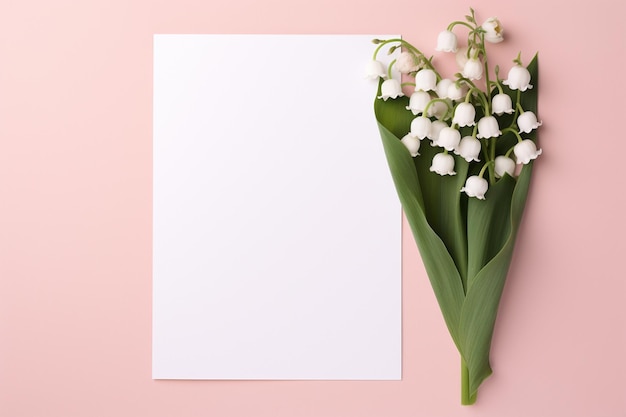 um monte de flores que estão em um fundo rosa