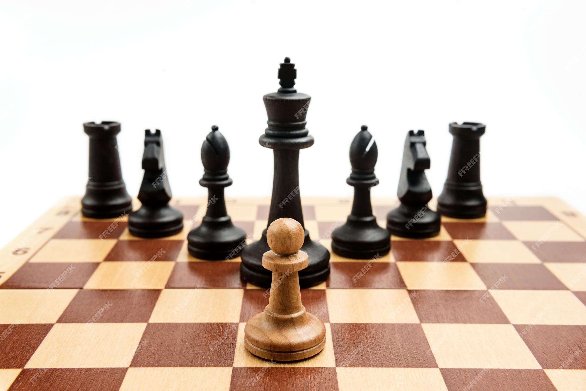 White Chess Pawn Piece On White Background - Arte vetorial de stock e mais  imagens de Peão - Peça de Xadrez - Peão - Peça de Xadrez, Xadrez, Abstrato  - iStock