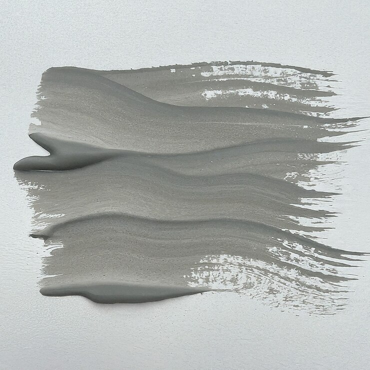 Foto um pincel com tinta que diz "quota de pintura"