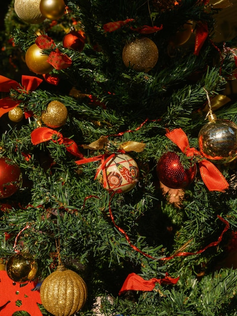 Um pinheiro decorado para o Natal