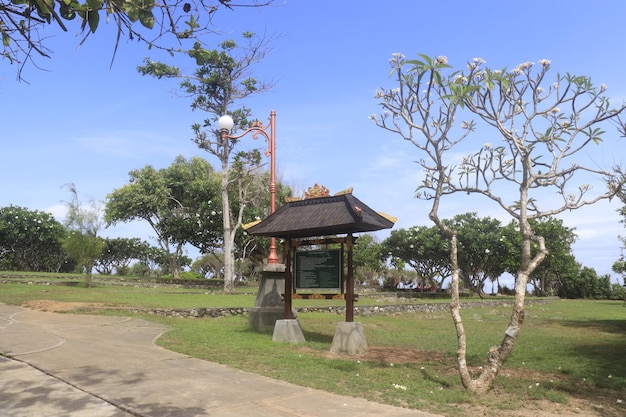 Uma bela vista da praia de Nusa Dua em Bali Indonésia