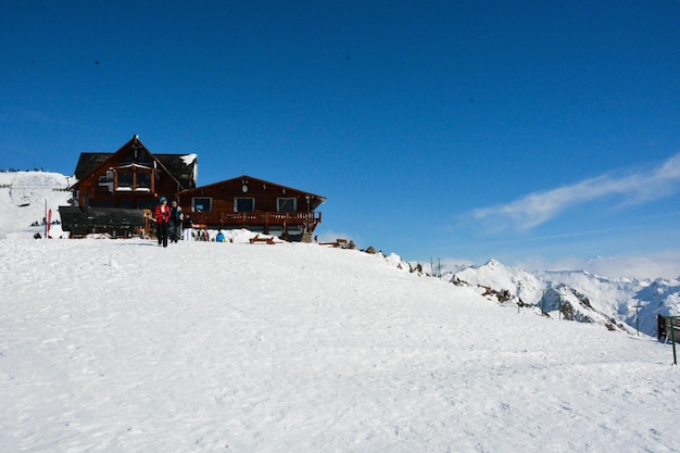 Uma bela vista do Cerro Catedral localizado em Bariloche Argentina