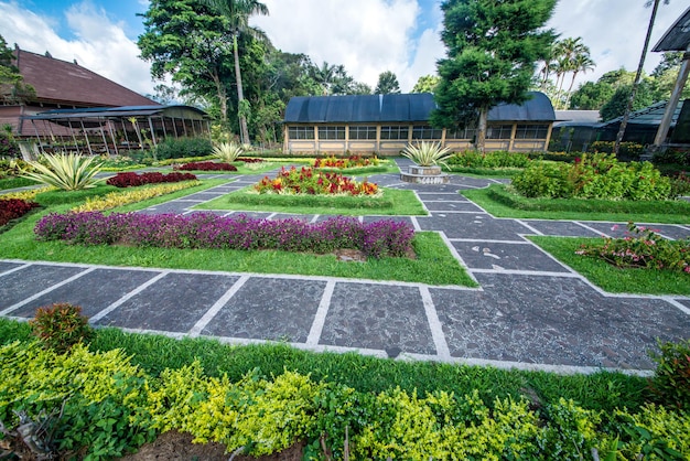 Uma bela vista do Jardim Botânico de Bali localizado na Indonésia