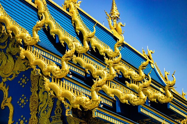 Uma bela vista do Templo Azul localizado em Chiang Rai Thialand