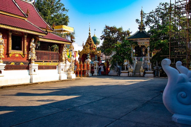 Uma bela vista do templo budista localizado em Chiang Rai Tailândia