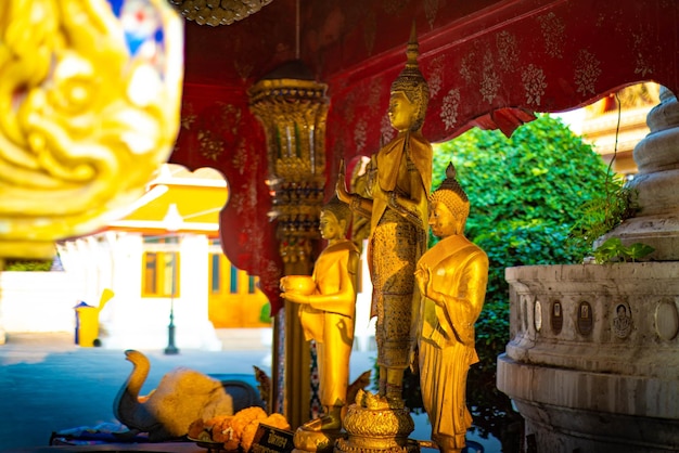 Uma bela vista do templo budista wat songkran localizado em bangkok tailândia