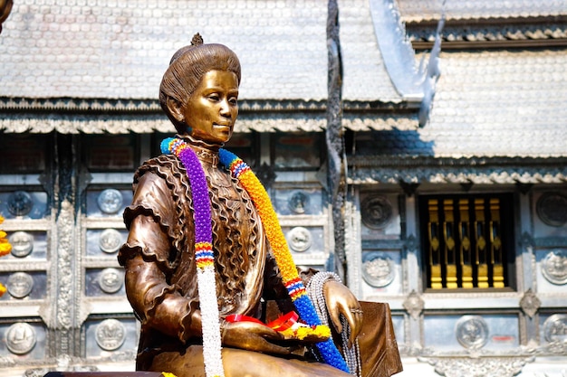 Uma bela vista do templo de prata localizado em Chiang Mai Tailândia