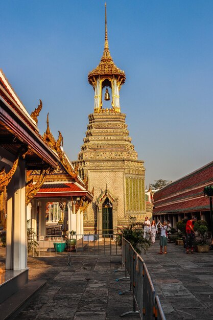 Uma bela vista do Templo Wat Phra Kaew O Grande Palácio localizado em Bangkok Tailândia