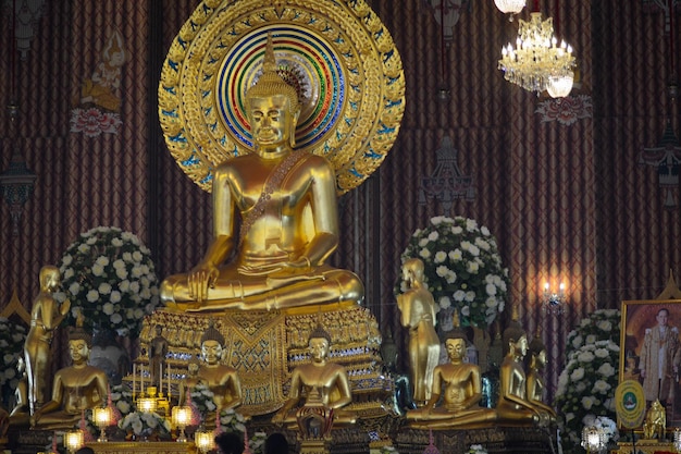 Uma bela vista do Templo Wat Songkran localizado em Bangkok Tailândia